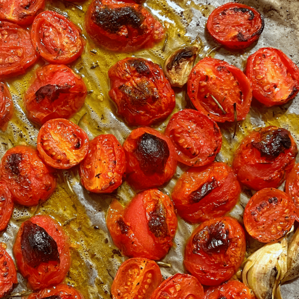 Oven Roasted Tomato and Garlic Pasta Sauce