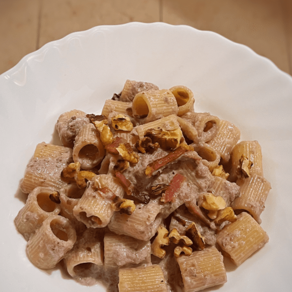 Pasta with Radicchio Cream, Speck and Walnuts