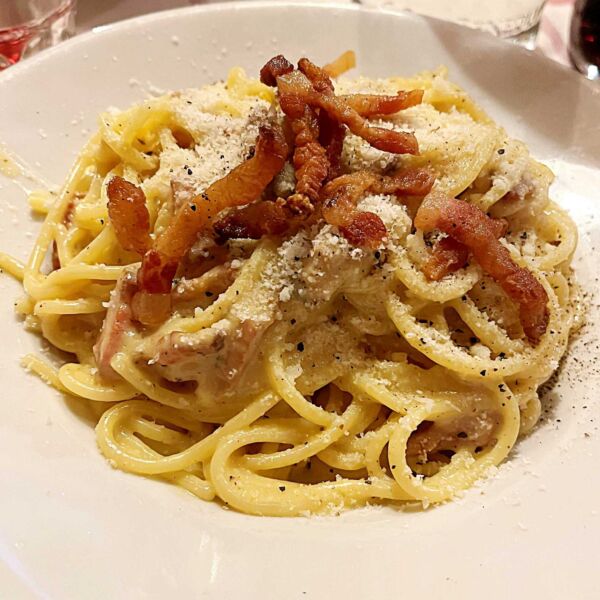 Is It Illegal to Break Pasta in Italy? (Pasta Facts and Cooking Tips)